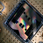 Nghe radio lượng tử