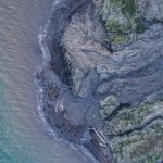 Xói mòn bờ biển Bắc cực được tiết lộ bởi hình ảnh máy bay không người lái