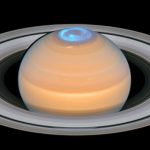 Điều gì làm cho bầu không khí của Sao Thổ rất nóng?