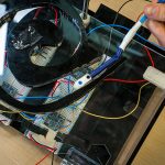 Các kỹ sư phát triển hệ thống giống như GPS với độ chính xác cao, chi phí thấp cho robot y tế linh hoạt