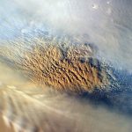 Bão bụi tích điện điều khiển chu kỳ clo sao Hỏa