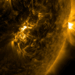 Các gợn sóng trên mặt trời có thể giúp dự đoán các tia lửa mặt trời không?